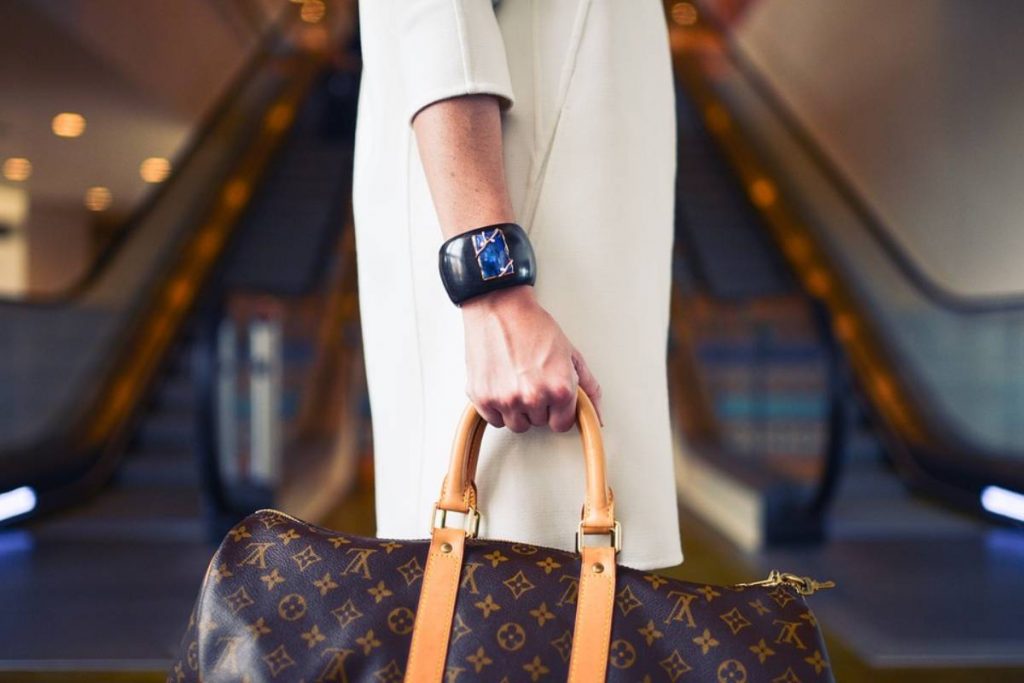 What Makes an Authentic Louis Vuitton Luxury Bag_ 6 Things You Should Look Into