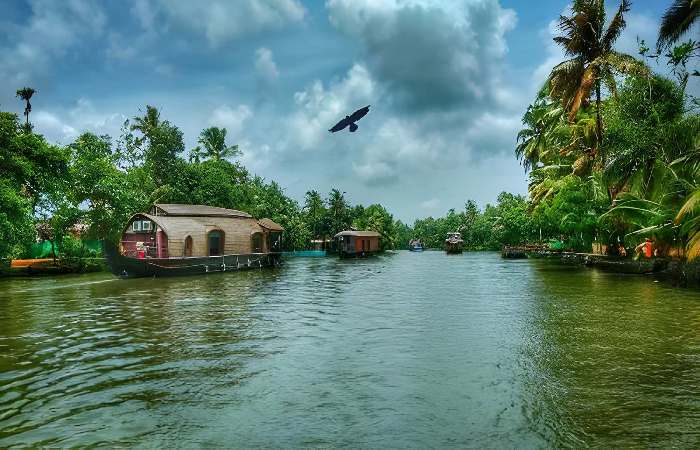 Help Me Pack for My Trip to Kerala Next Week (1)